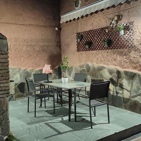 La Palmera De La Insula Alcala de Ebro ภายนอก รูปภาพ
